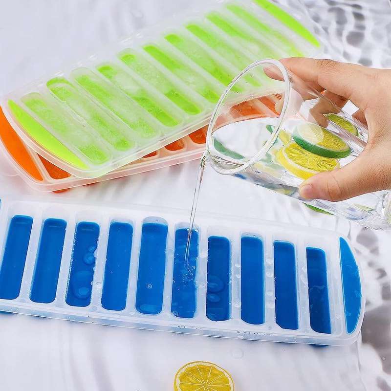 ZS - Narrow Silicone Ice Stick Cube Tray - Red