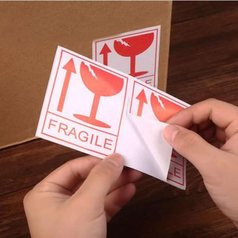 ZS - Fragile Sticker 8x7cm 200 Pack