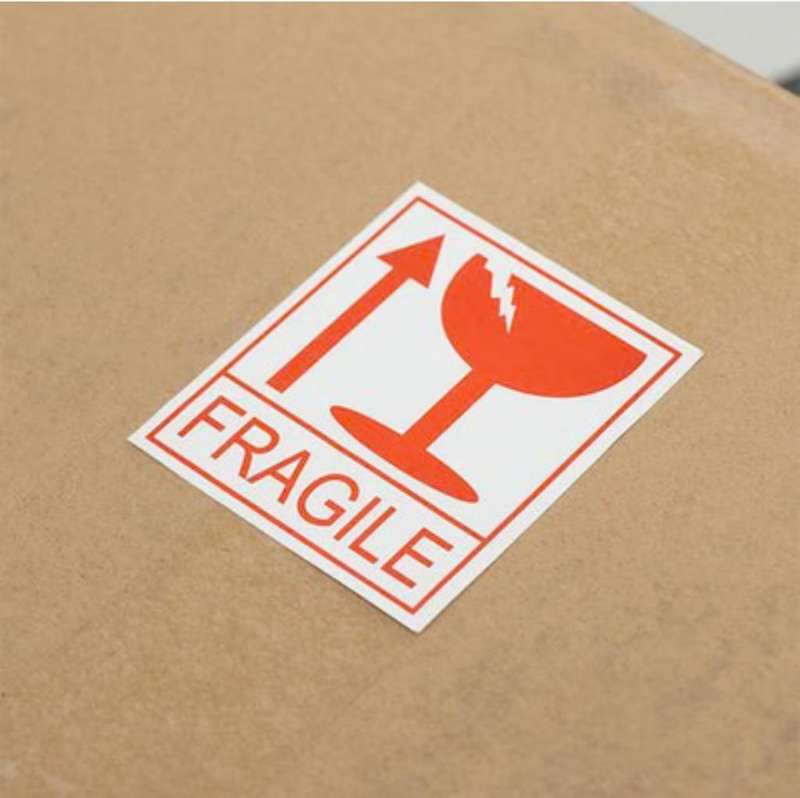 ZS - Fragile Sticker 8x7cm 200 Pack