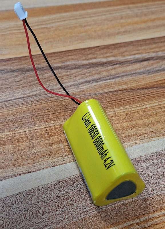 WLW Li-ion 18650 8800mAh 4.2V battery pack With 2 Pin Connector
