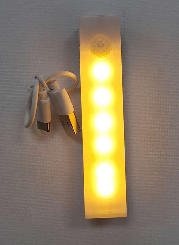 MYT 100mm Rechargeable LED Long Sense Light - Warm White