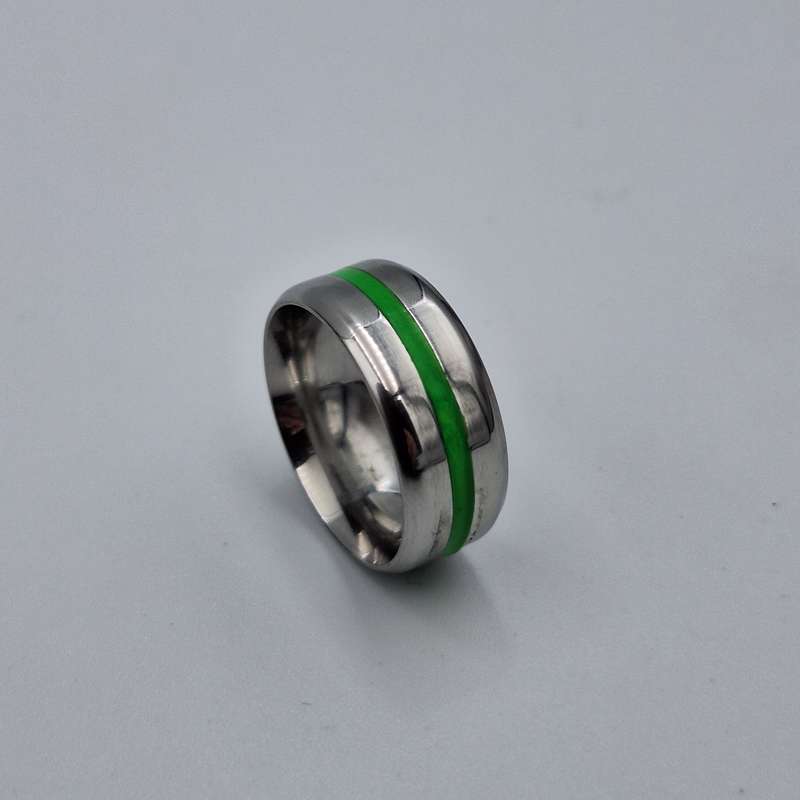 Stainless Steel 8mm Ring With Green Stripe - Size 7