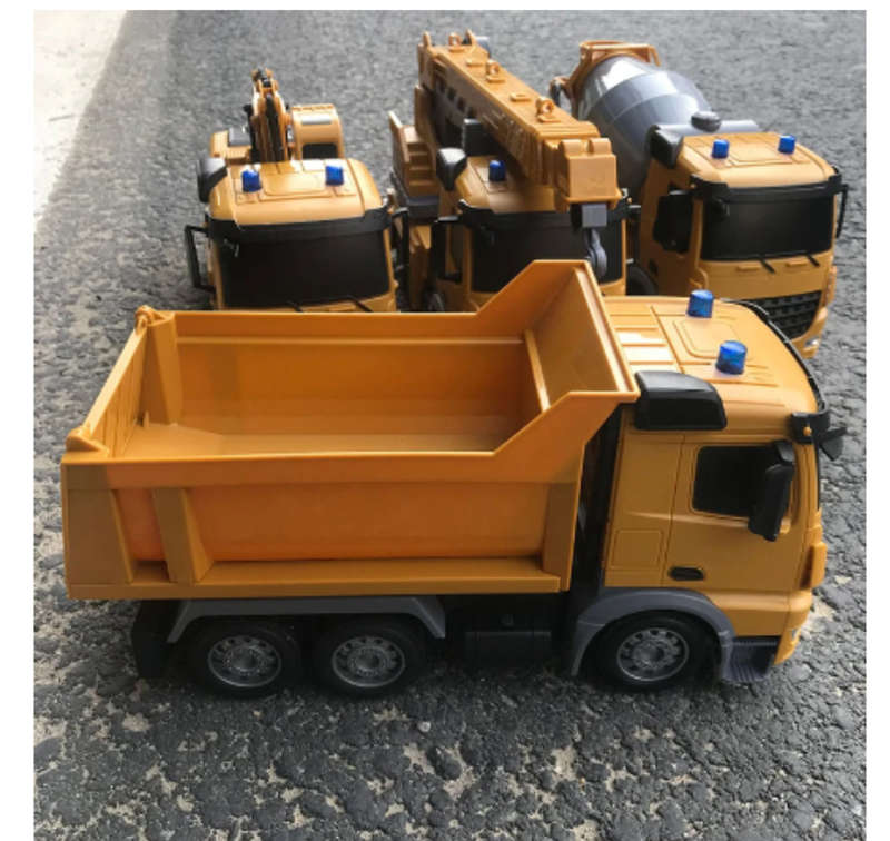 RC Tipper Truck Toy 2.4GHz