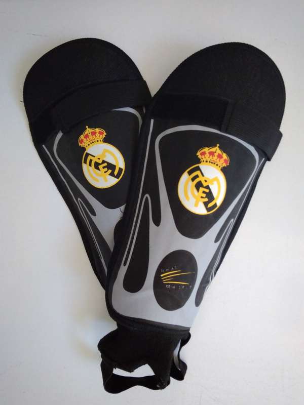 Real Madrid Club Classic Shinpad