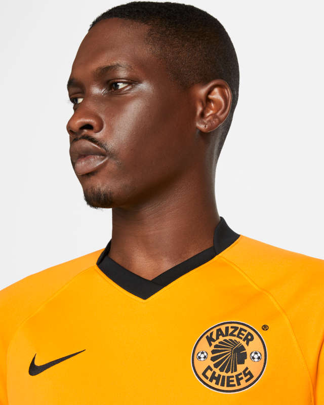 Nike Kaizer Chiefs FC Home Jersey 2021/2022 - Small