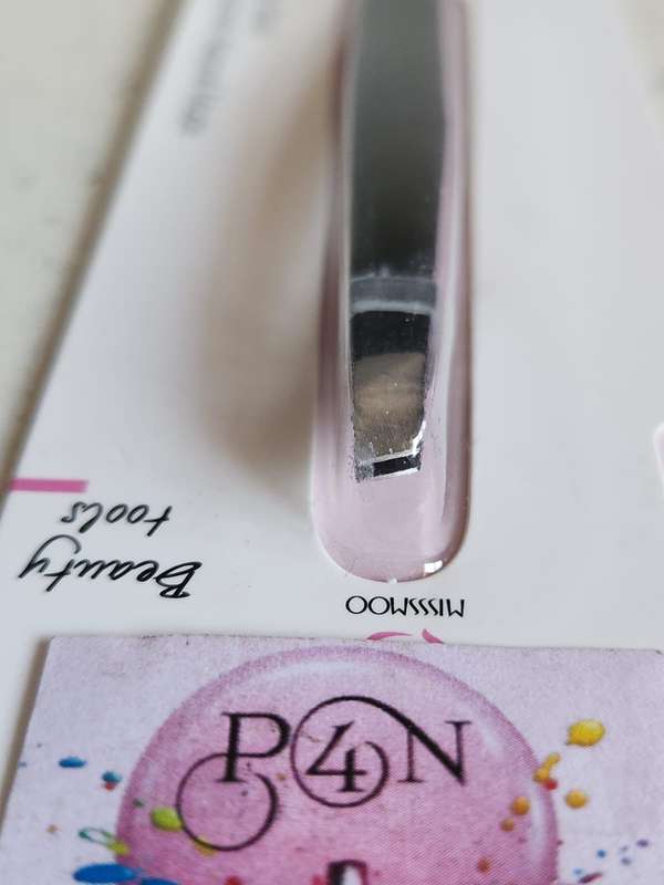 Eyebrow Tweezer Pointed Slant Miss Smoo