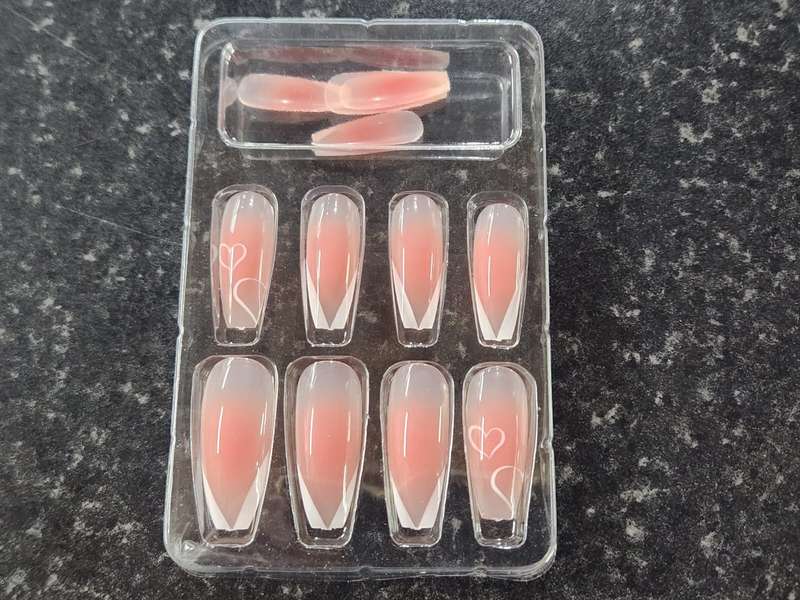 Press On Nails from Miss Smoo - Hearts