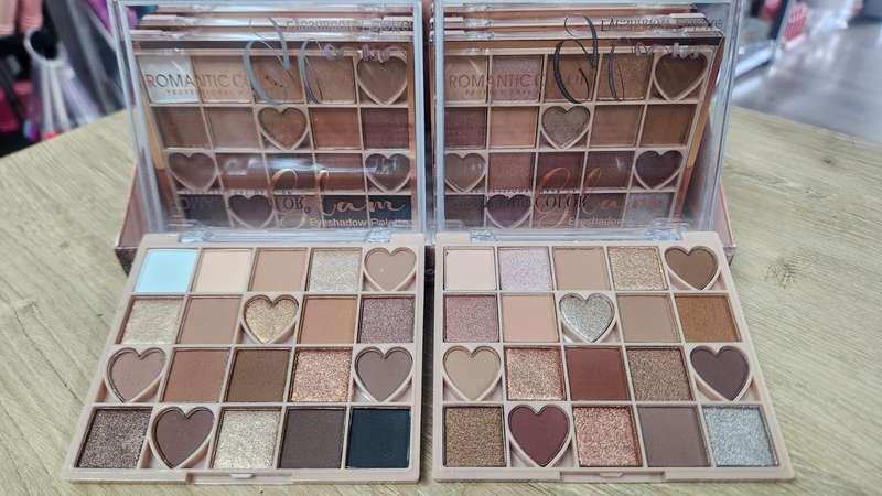 Glam Eyeshadow Palette 20 pieces - Romantic Colour Makeup - RC6914