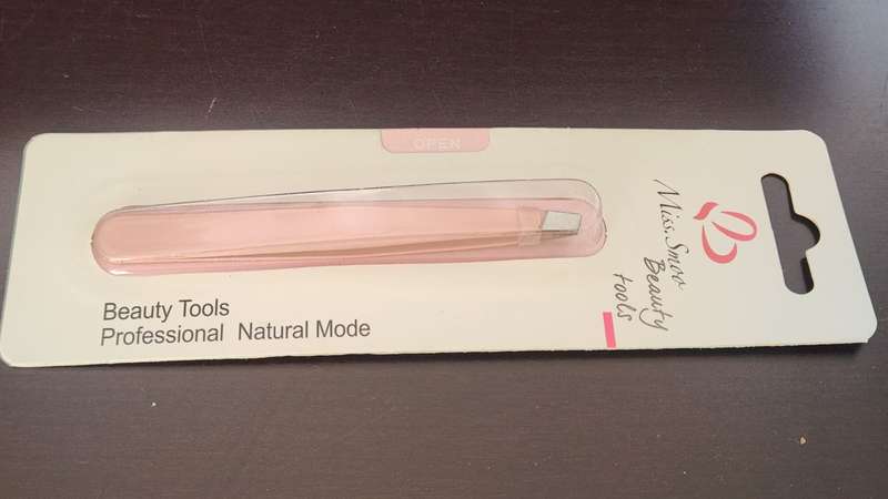Eyebrow Tweezer Pointed Slant - PINK - Miss Smoo