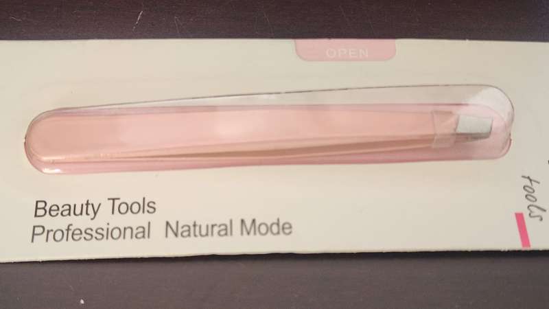 Eyebrow Tweezer Pointed Slant - PINK - Miss Smoo