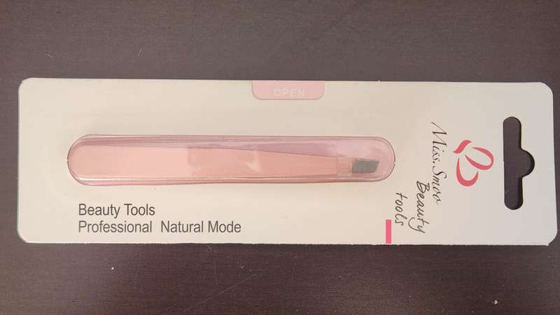 Eyebrow Tweezer Pointed Slant - PINK - Miss Smoo
