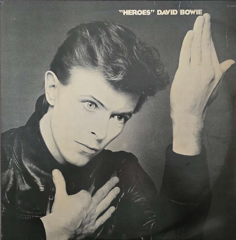 David Bowie  "Heroes"