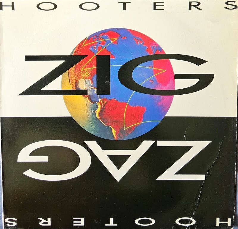 Hooters  Zig Zag