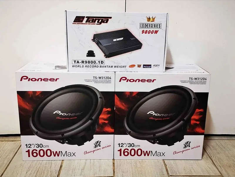 Dual 12 Inch Pioneer Car Sound System