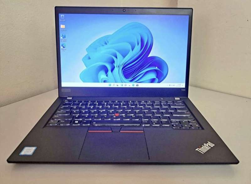 Lenovo T490 i7 8th gen with 256 ssd 8gb ram