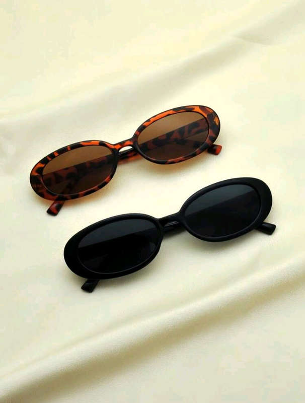 Tortoiseshell Oval Fashion Sunglasses