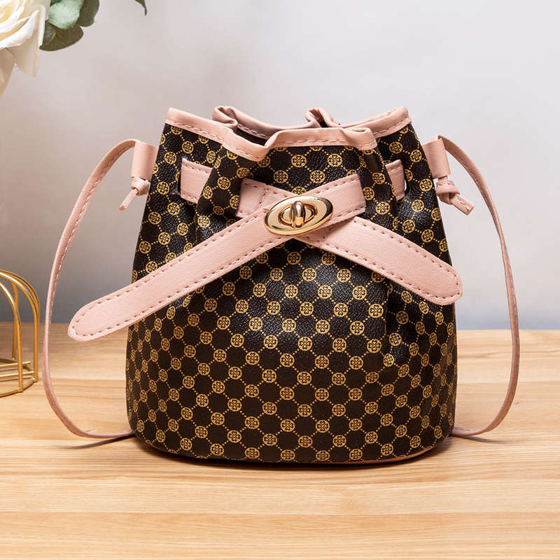 Personality Printed Bucket Bag