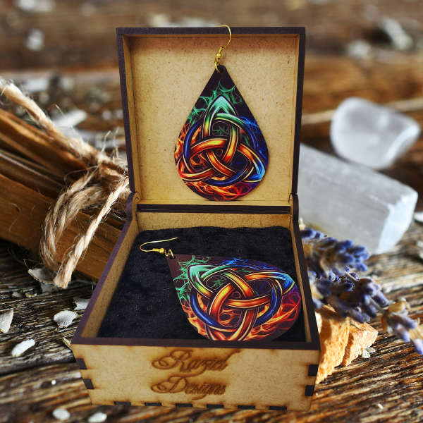 Flamebound Harmony Triquetra Earrings