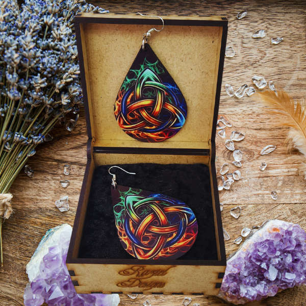 Flamebound Harmony Triquetra Earrings