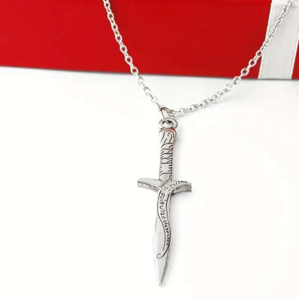 Sting, Blade of Frodo Baggins  Elven Sword Necklace of Middle-earth