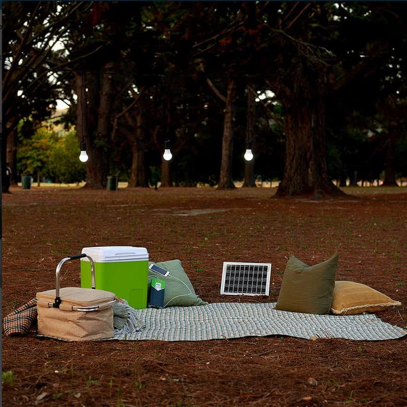 GIZZU 10W Solar Panel Lighting Kit