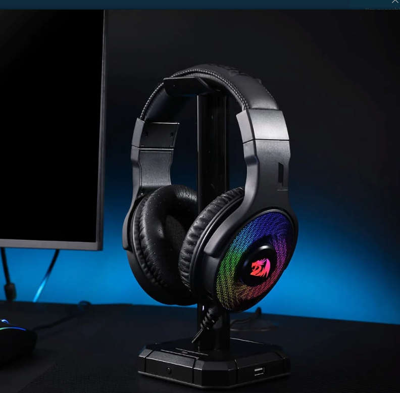 REDRAGON Over Ear PANDORA USB Aux RGB Gaming Headset  Black