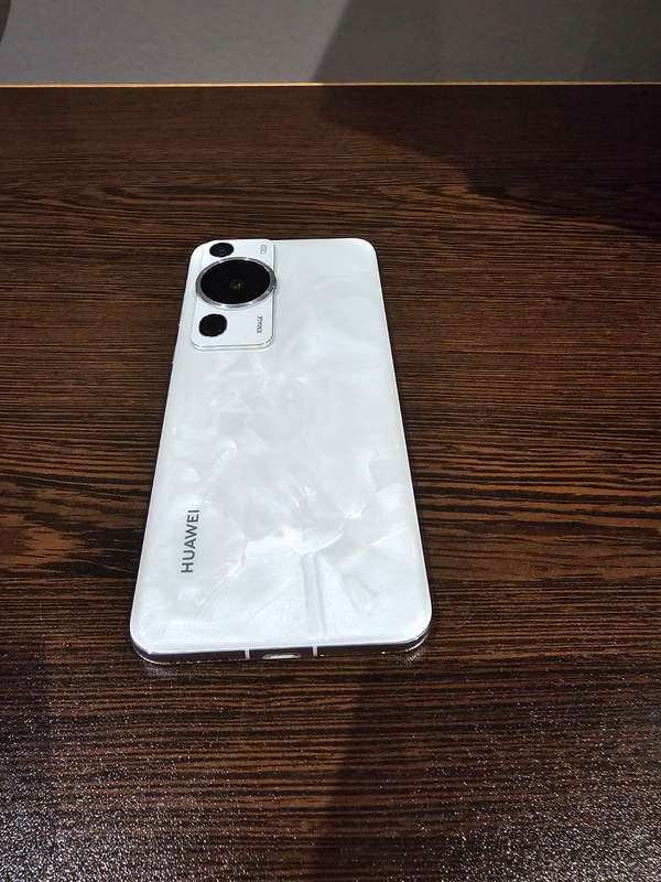 Huawei P60 Pro 256gb (Pre-owned)