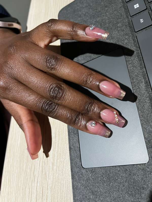 Glitter and Pearls Press On Nails