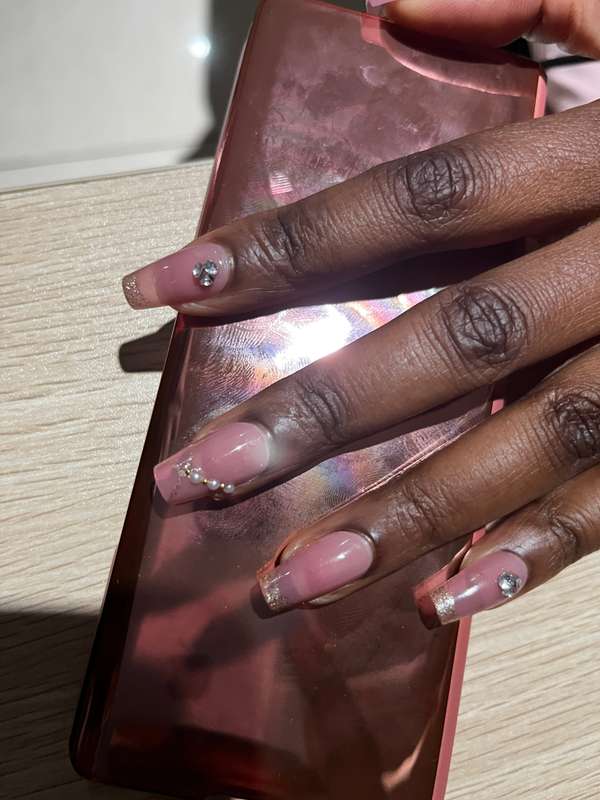 Glitter and Pearls Press On Nails