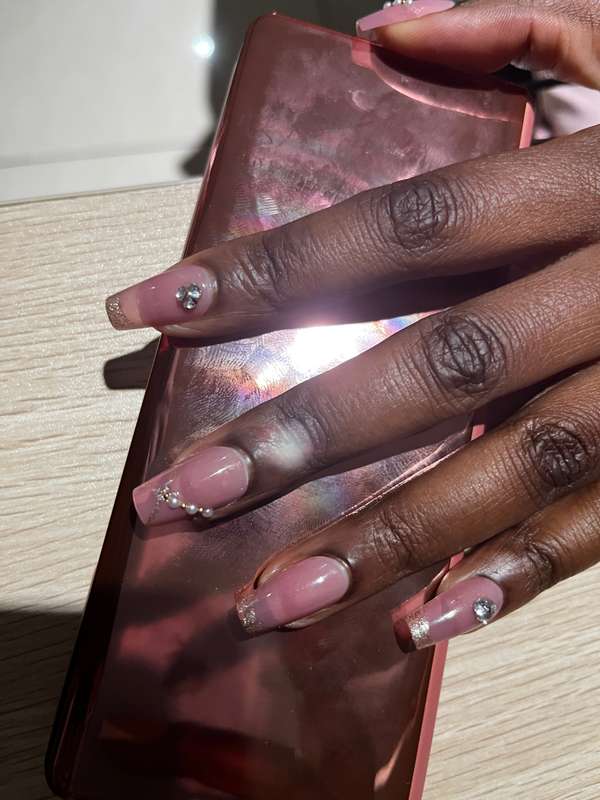 Glitter and Pearls Press On Nails
