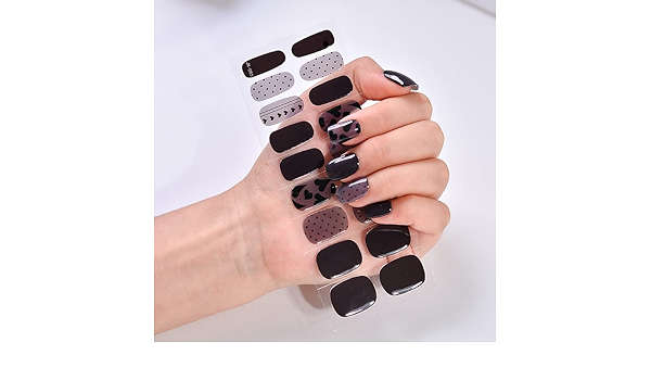 Monochrome Magic Nail Strips