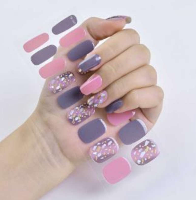Grape Rhinestones Gel Nail Strips