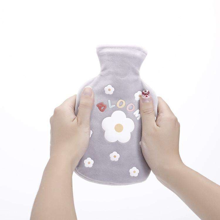 Cartoon Flowers Plush Hot Water Bottle Bag Injection Water Hand Warmer(Pink)
