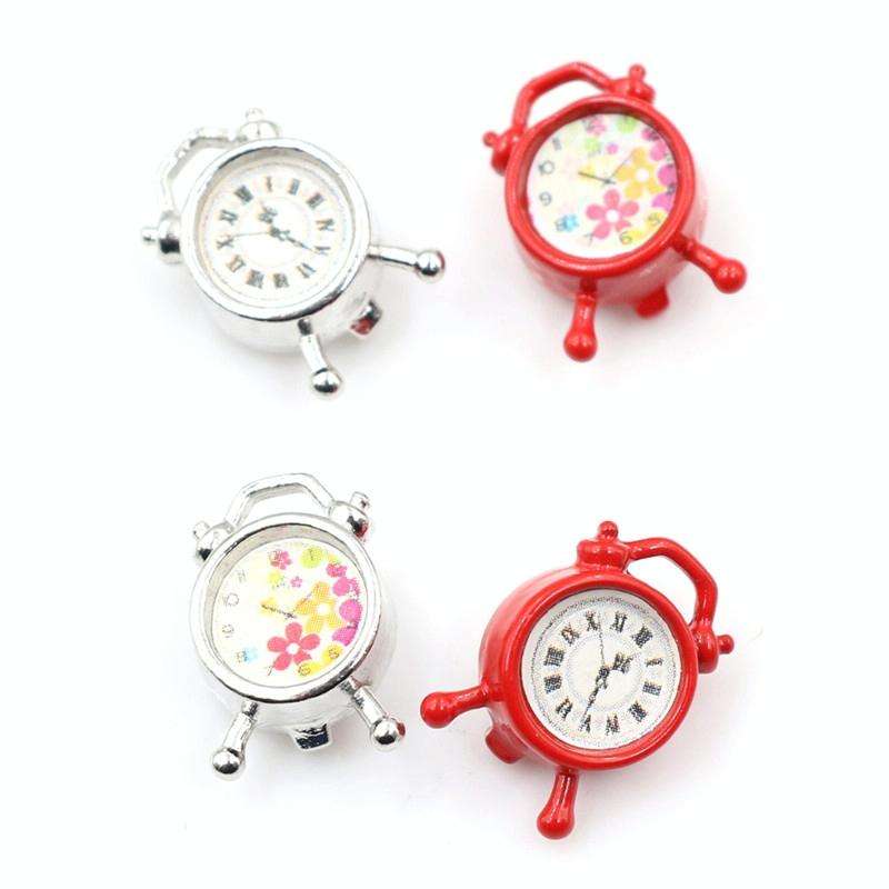 Dollhouse Bedroom Living Room Accessories Mini Alarm Clock, Random Dial Style Delivery(Silver)