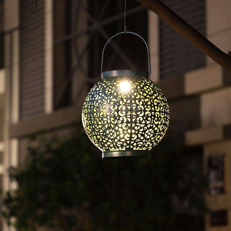 Outdoor Garden Decoration LED Solar Wrought Iron Hollow Ball Shape Portable Lamp(Blue)