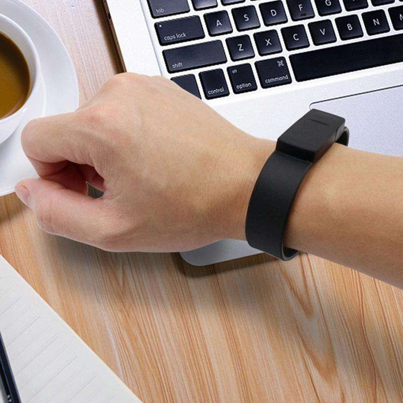 MicroDrive 4GB USB 2.0 Fashion Bracelet Wristband U Disk (Blue)