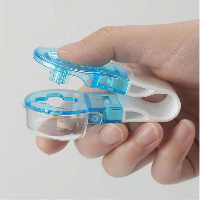 Portable Pill Taker Tablets Pills Blister Pack Opener Pills Box Case(Transparent)