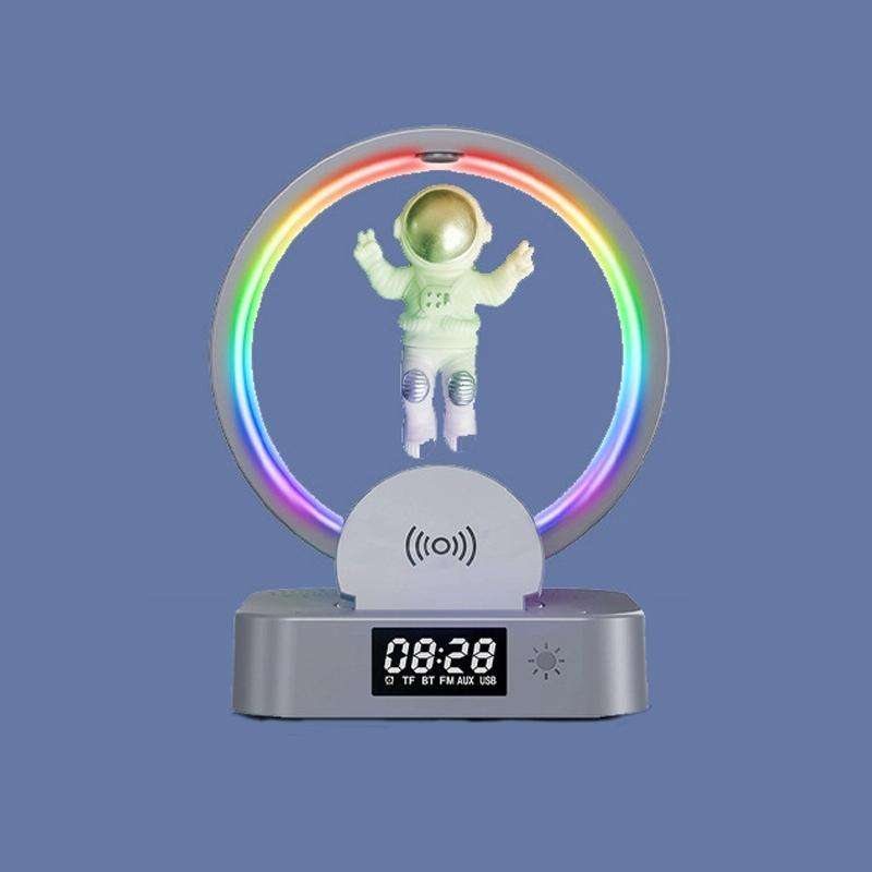 Y-558 Magnetic Levitation Astronaut TWS Bluetooth Speaker With RGB Light,Style: Silver Wireless C...