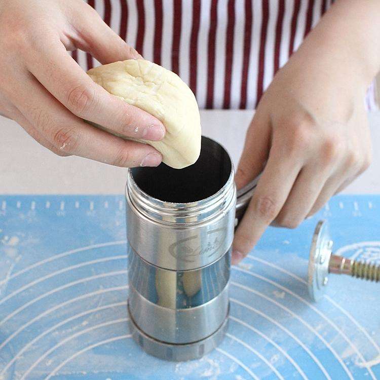 Household Stainless Steel Manual Pasta Machine Hand Pressure Noodle Machine Noodle Maker with 5 M...