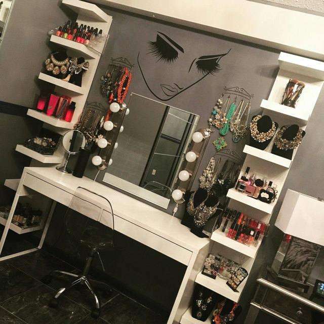 2 PCS Makeup Wall Salon Wall Beauty Studio Wall Art Decoration Sticker Wall Sticker, Size:4034cm