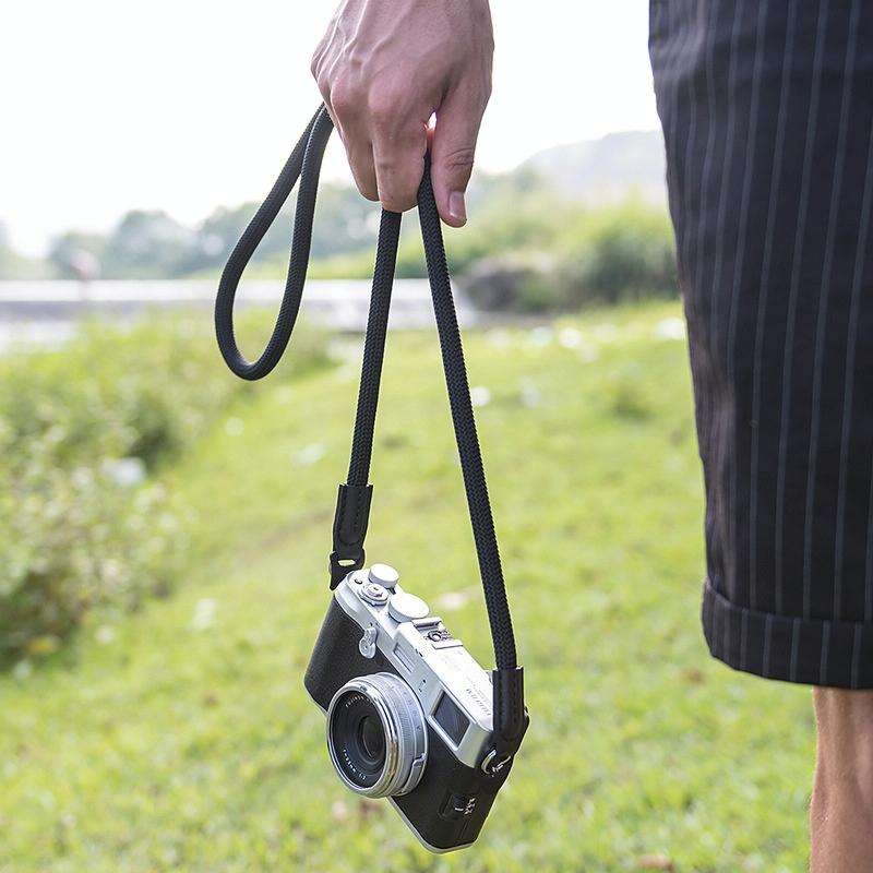 Climbing Rope Camera Strap SLR Camera Retro Wearable Shoulder Strap(Light Brown)