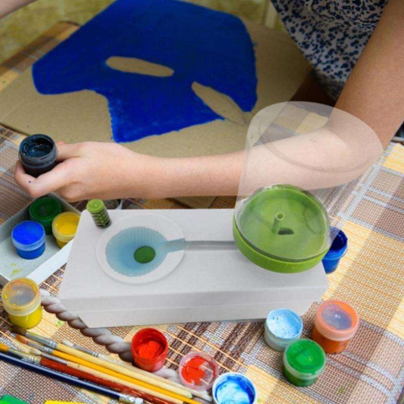 Oil Painting Brush Cleaner Tool with Water Container Paint Pen Washer GEN 1 Green