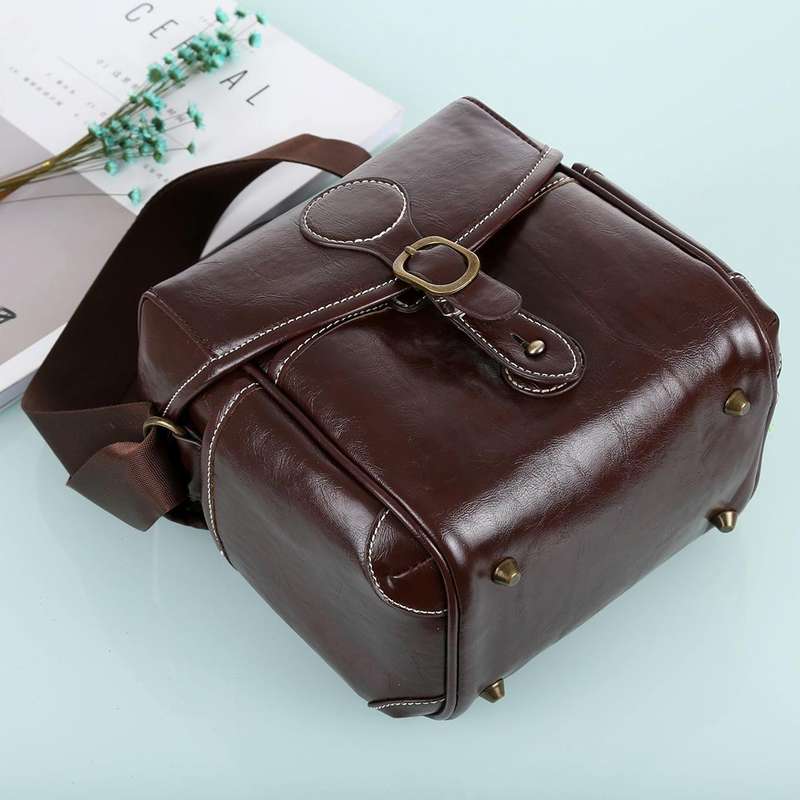 Portable Digital Camera Shoulder Bag Soft PU Leather Bag with Strap, Size: 21cm x 15cm x 20cm (Co...