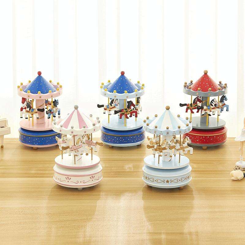 Sky City Carousel Clockwork Music Box Couples Birthday Gift(K0321 Red White)