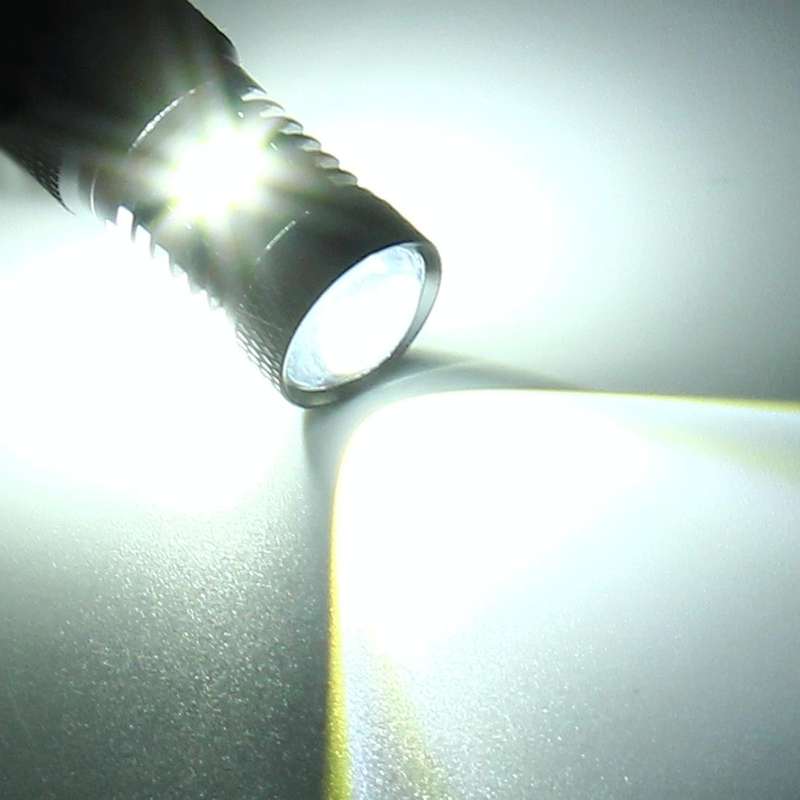 2 PCS Super Bright PSX24W DC 12V 5W 350LM Auto Car Fog Light with 16 SMD-3030 LED Bulbs Lamp, Whi...