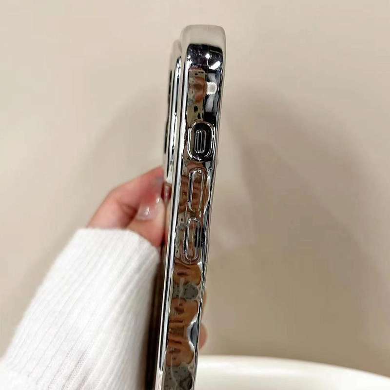 For iPhone 11 Electroplated Mirror Waves Silicone Phone Case(Silver)