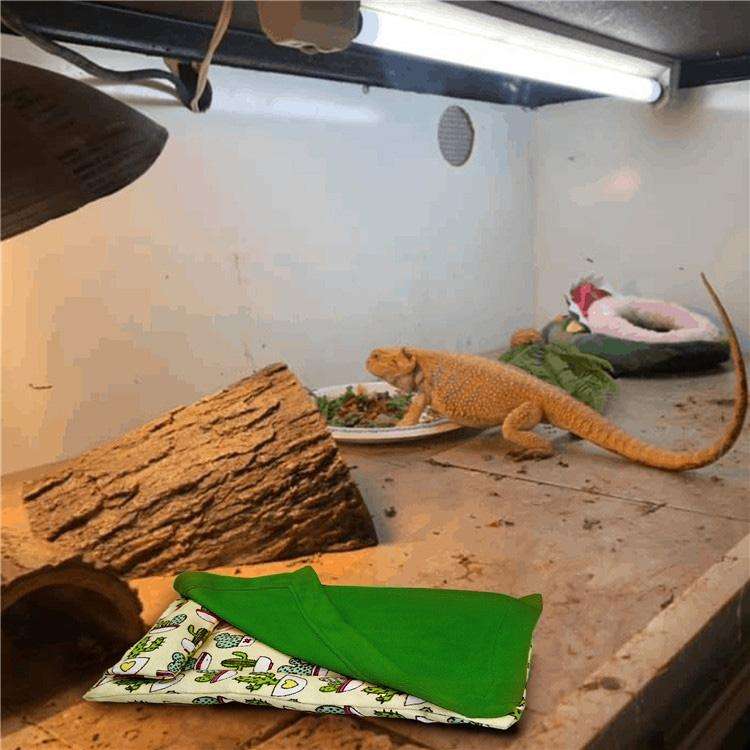 Gecko Lizard Reptile Sleeping Bag With Pillow Hamster Pet Sleeping Bag (Green)