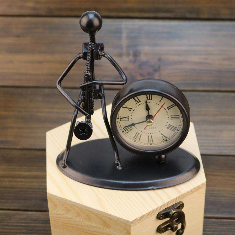 Creative Iron Stainless Steel Small Alarm Clock Retro Personalized Watches and Clocks Boutique Gifts