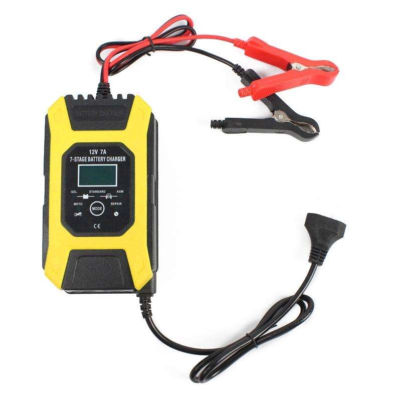 FOXSUR Car / Motorcycle Repair Charger 12V 7A 7-stage + Multi-battery Mode Lead-acid Battery Char...