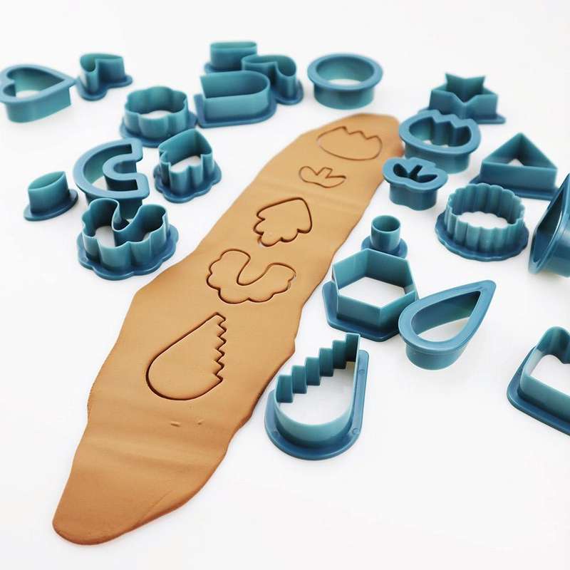 24 In 1 DIY Clay Earrings Molds DIY Handmade Clay Cutter Handmade Jewelry Molds(Rust Red)